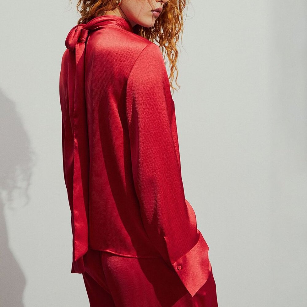 H&M Vibrant Red Tie-Neck Satin Blouse Size M